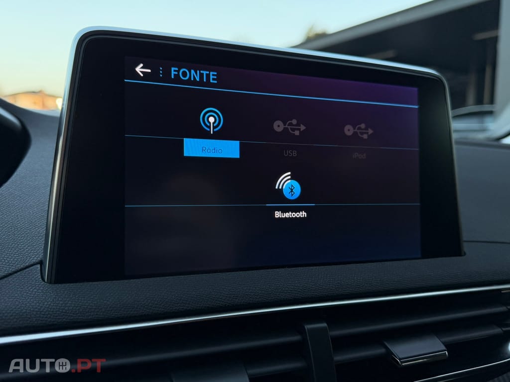 Peugeot 3008 1.5 BlueHDi Active