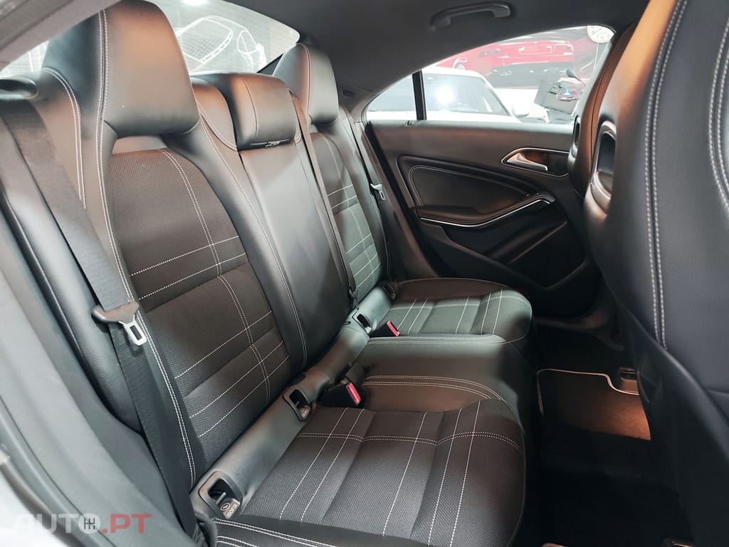 Mercedes-Benz CLA 180 CDi Urban