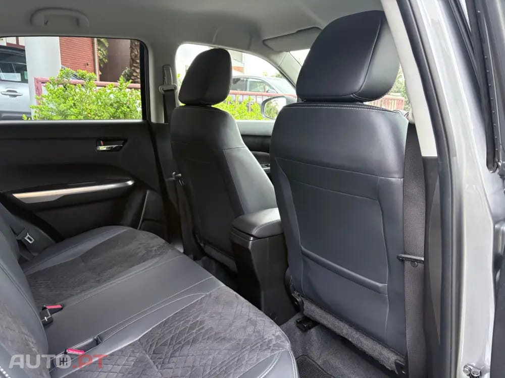 Suzuki Vitara 1.5L AGS GLX Strong Hybrid