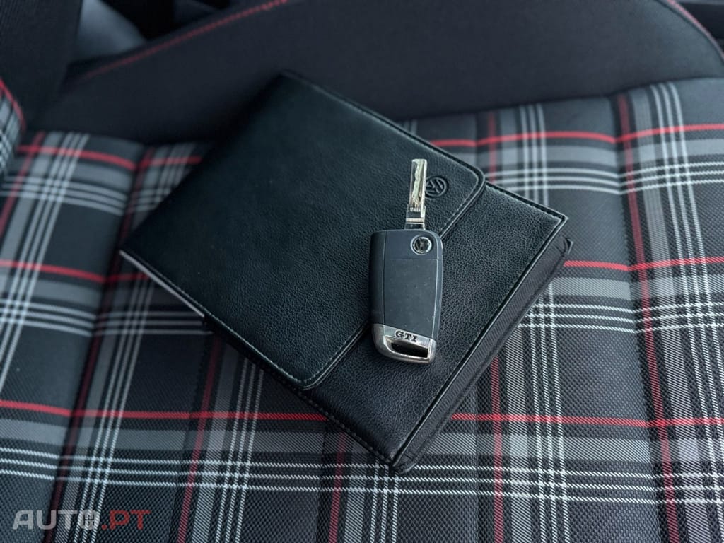 Volkswagen Golf GTI BlueMotion