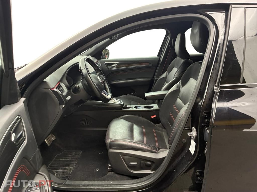 Renault Arkana 1.6 E-Tech R.S. Line