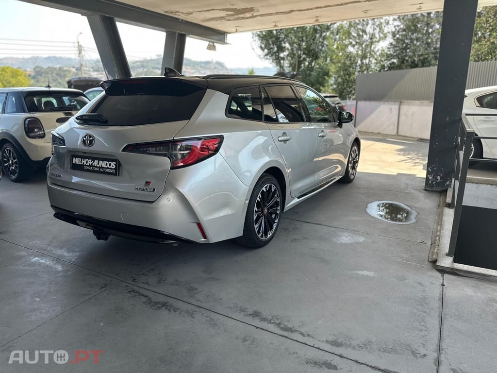 Toyota Corolla Touring Sports 1.8 Hybrid GR-Sport
