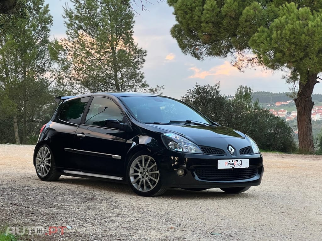 Renault Clio 2.0 16V Sport