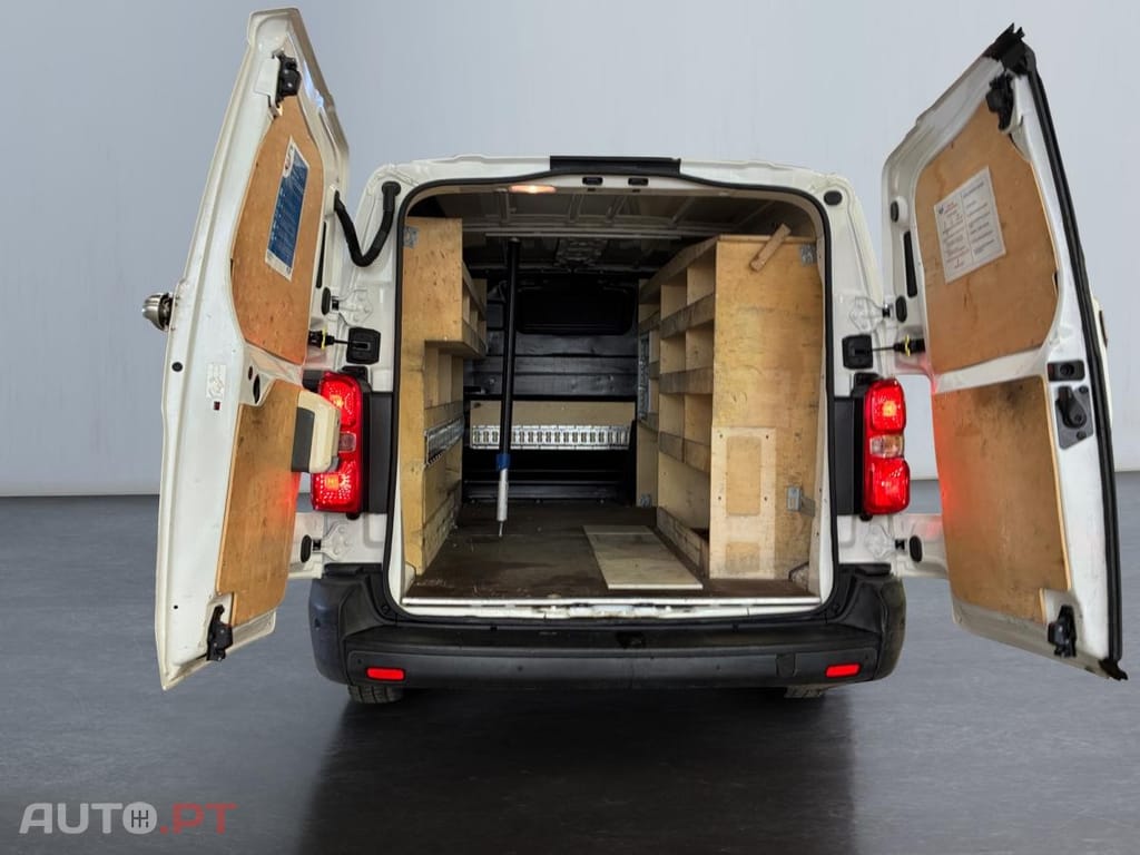 Peugeot Expert 2.0 BlueHDi Long Asphalt