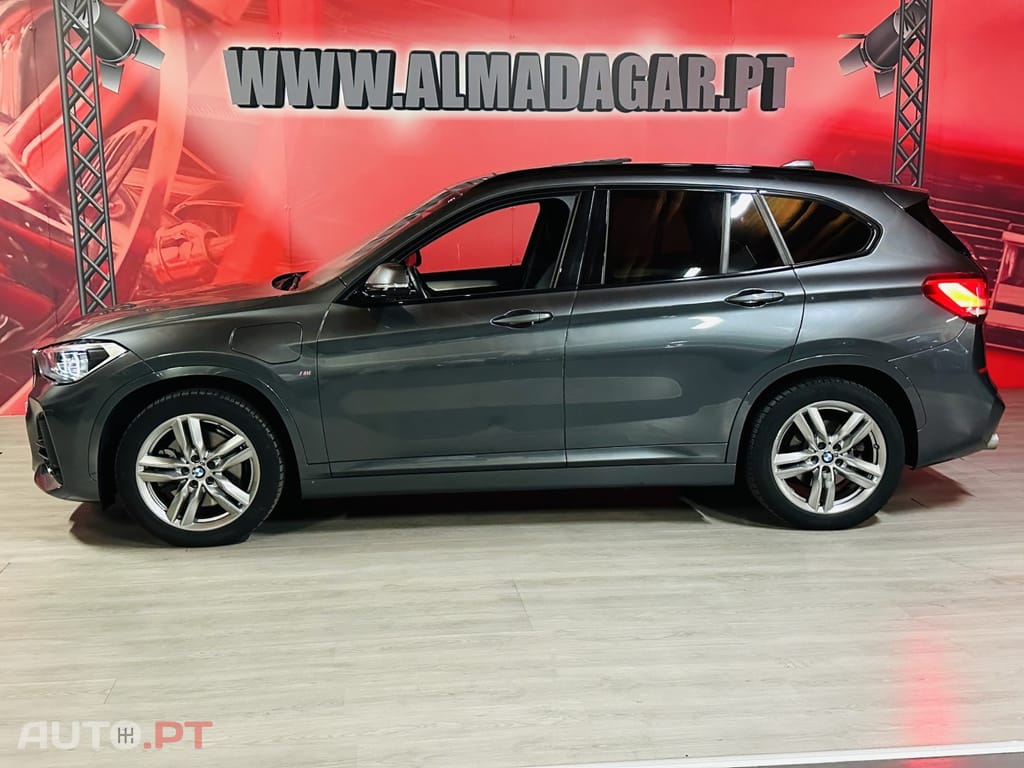 BMW X1 25 e xDrive Pack M
