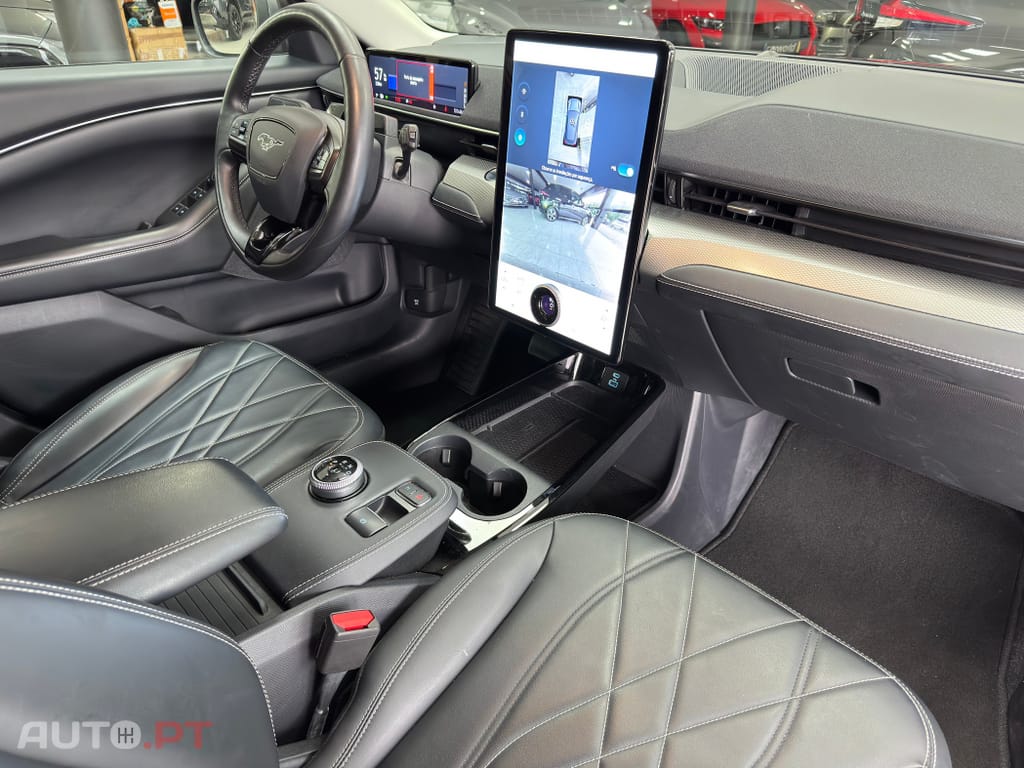 Ford Mustang Mach-E Premium AWD