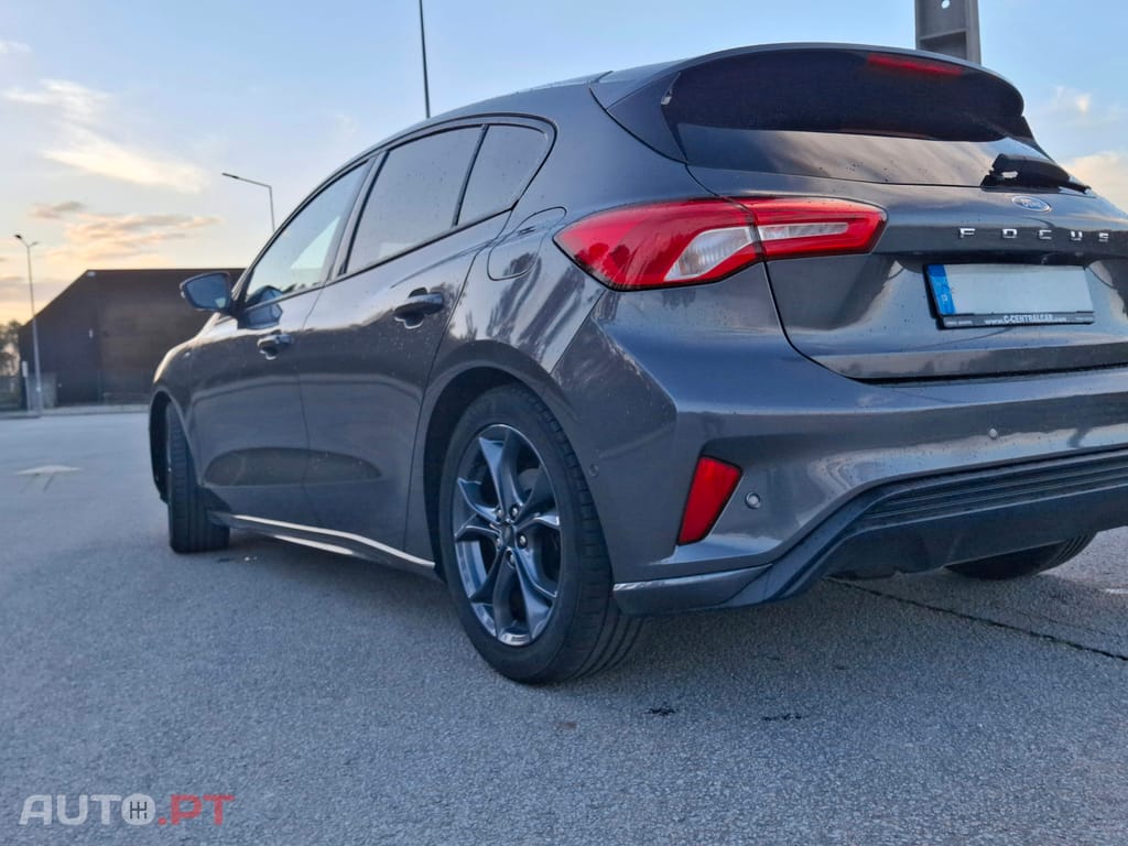 Ford Focus ST-Line