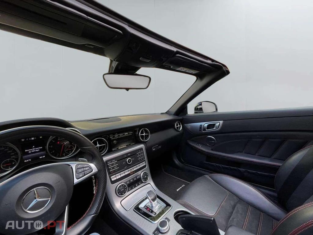 Mercedes-Benz SLC V6