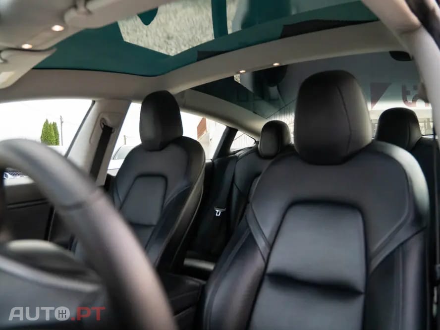 Tesla Model 3 Long Range AWD Dual Motor