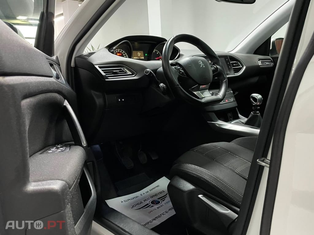 Peugeot 308 SW 1.6 e-HDi Allure J17