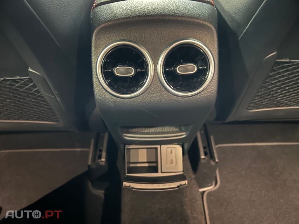 Mercedes-Benz GLA 250 e 8G-DCT AMG Line