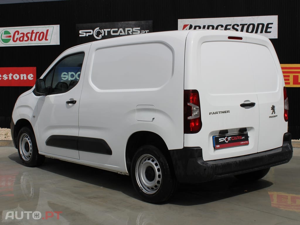Peugeot Partner 1.5 BlueHDi Premium Standard