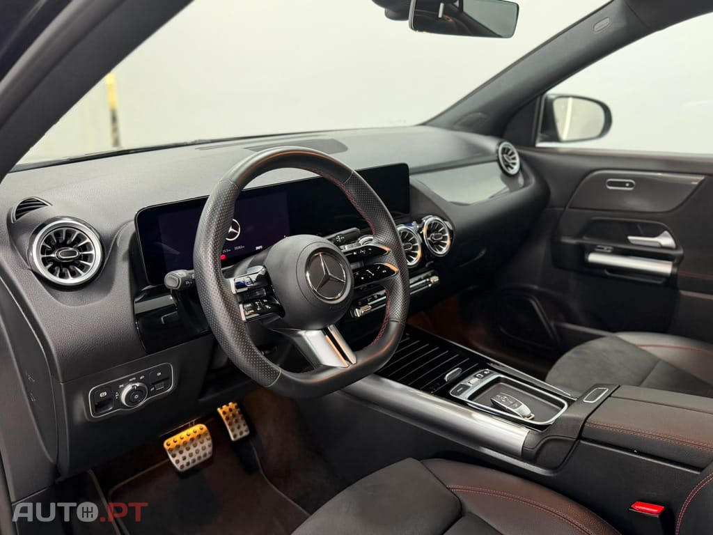 Mercedes-Benz GLA 250 e AMG Line