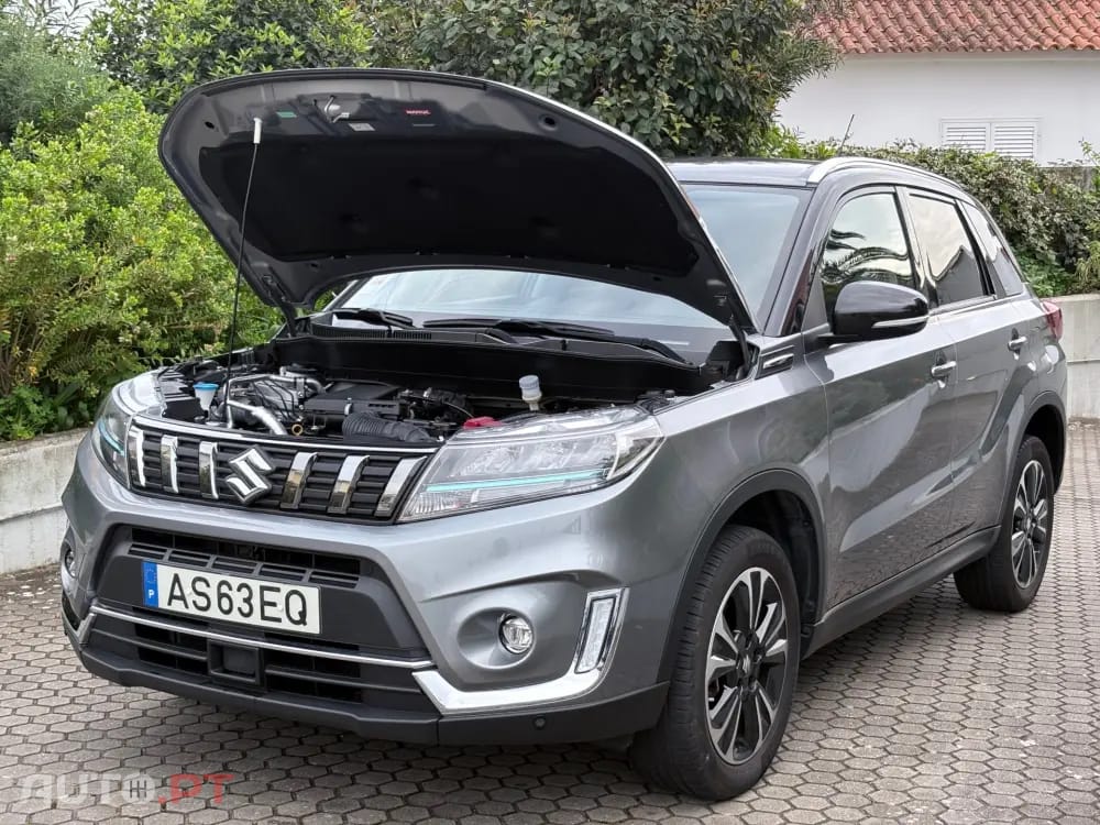 Suzuki Vitara 1.5L AGS GLX Strong Hybrid