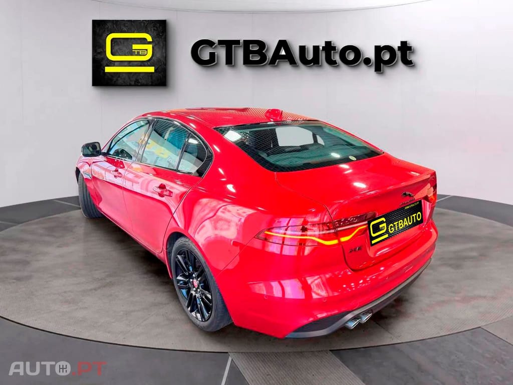Jaguar XE 200d R Dynamic RED 