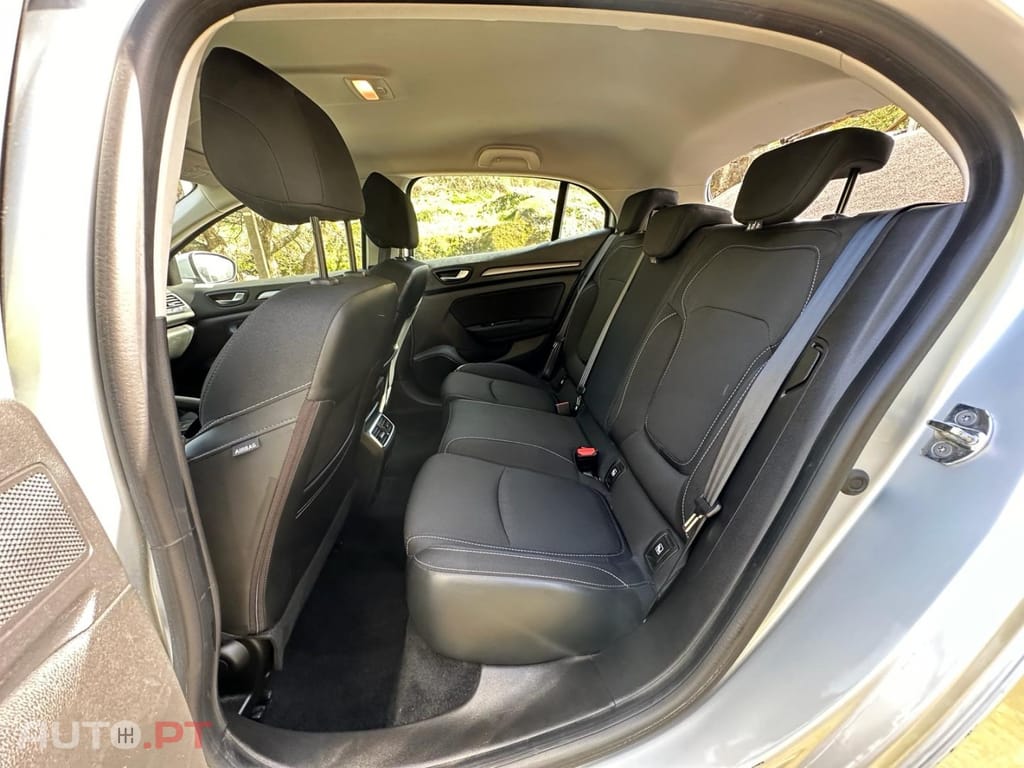 Renault Mégane 1.5 Blue dCi Limited J17