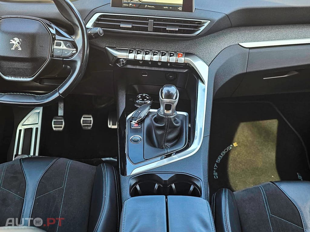 Peugeot 3008 1.5 BlueHDi Crossway