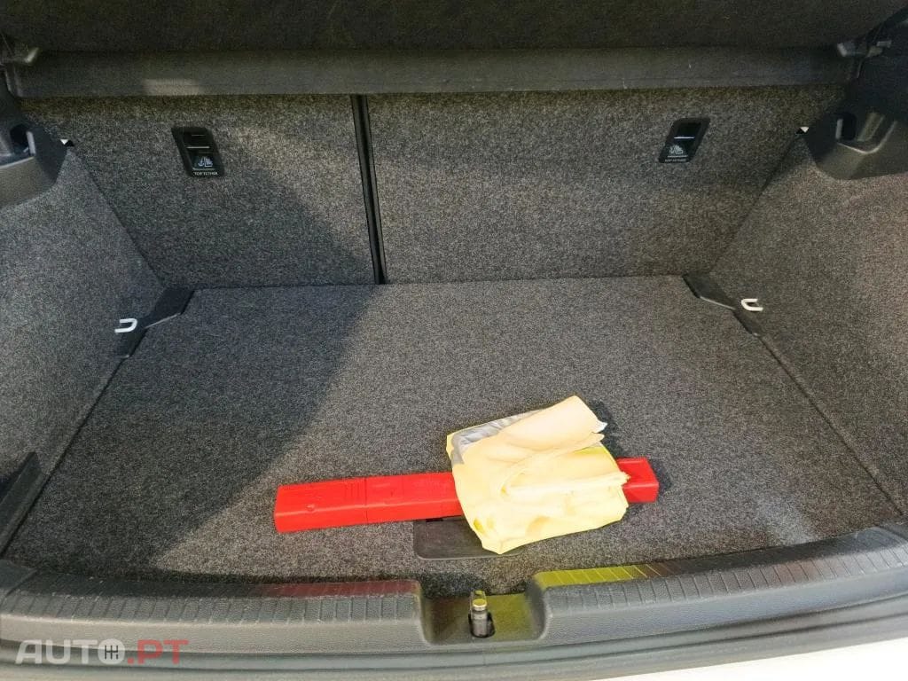 Volkswagen Polo 1.0 TSI Confortline