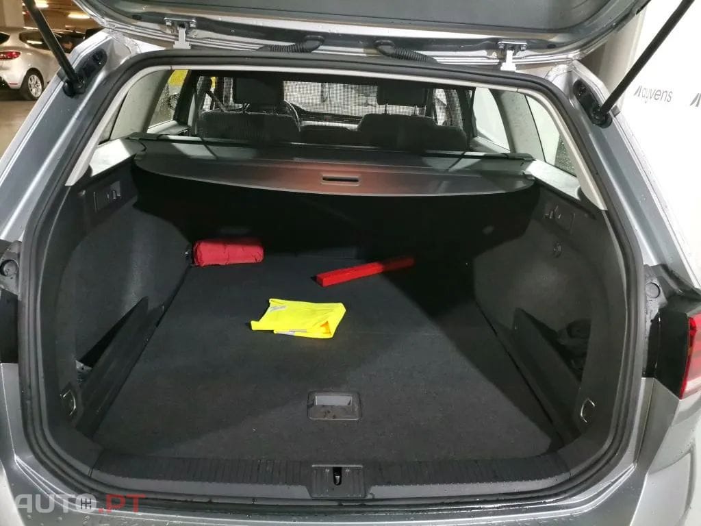 Volkswagen Passat Variant 2.0 TDi Business DSG