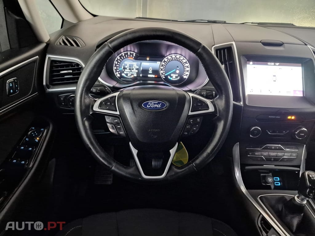 Ford S-Max 2.0 TDCi Titanium