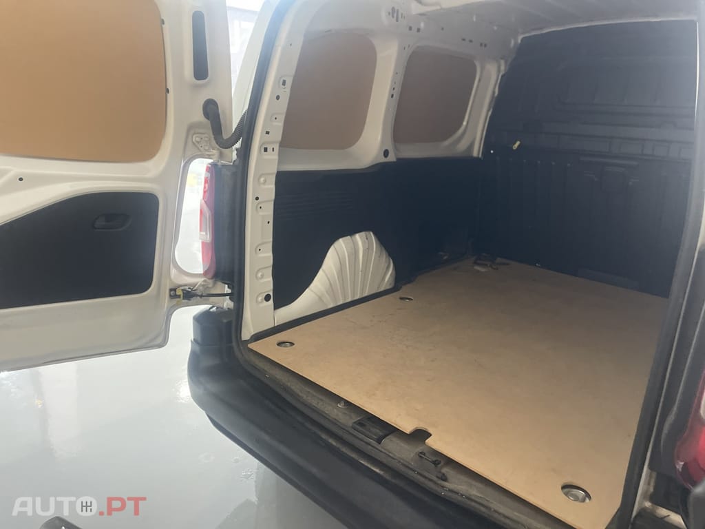 Peugeot Partner 1.5 BlueHDi Pro Standard