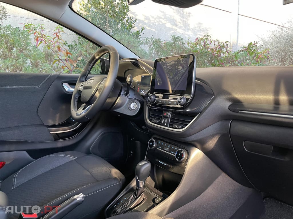 Ford Puma 1.0 EcoBoost mHEV Titanium Aut.