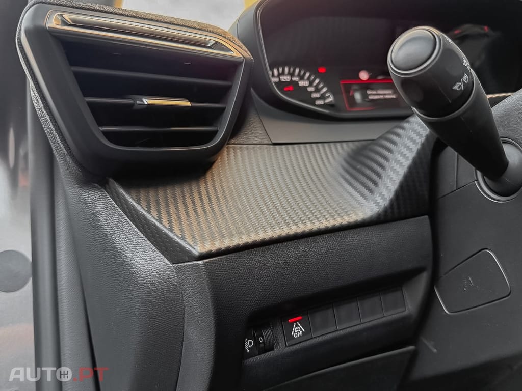 Peugeot 2008 PureTech 100 Allure