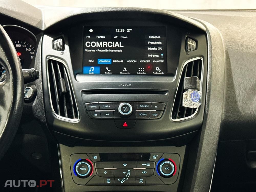 Ford Focus 1.5 EcoBlue S&S Aut. TITANIUM DESIGN