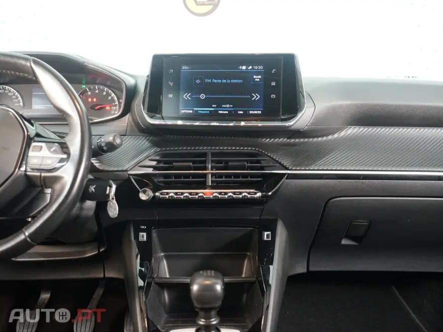 Peugeot 2008 1.2 PureTech Allure