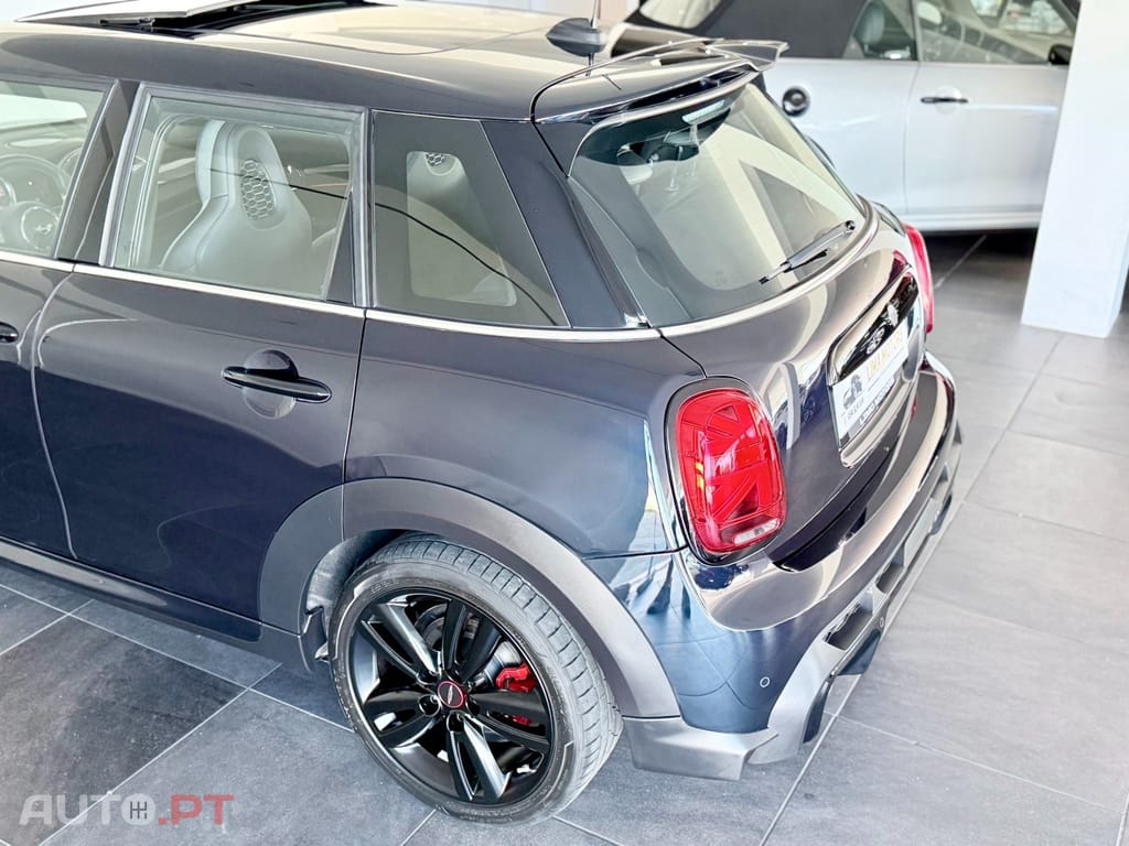 MINI Cooper Cooper John Cooper Works