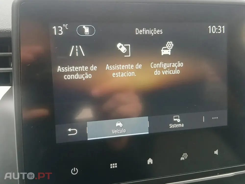 Renault Clio Outro