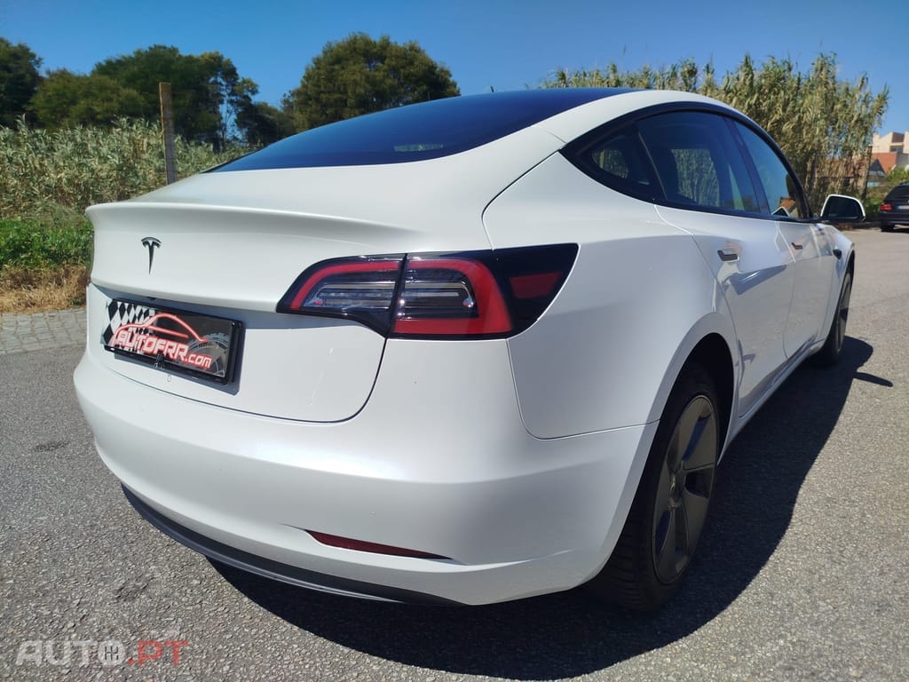 Tesla Model 3 Tração Traseira Premium