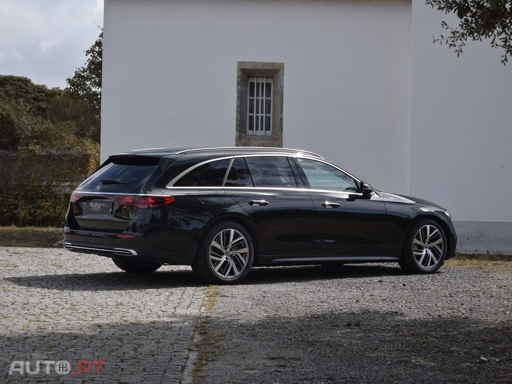 Mercedes-Benz E 300 DE