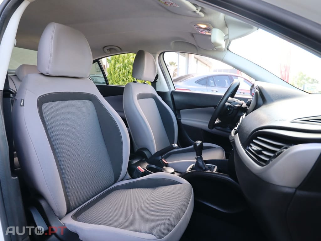 Fiat Tipo 1.3 M-Jet Easy