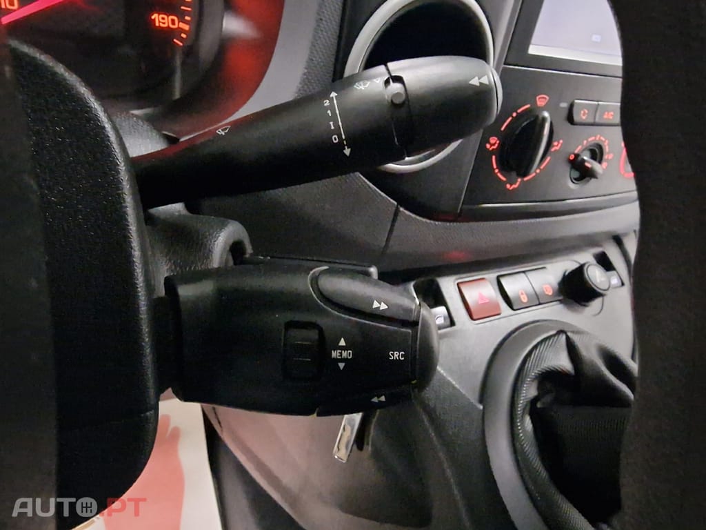 Citroen Berlingo 1.6 BLUEHDI 100CV GPS IVA DEDUTIVEL