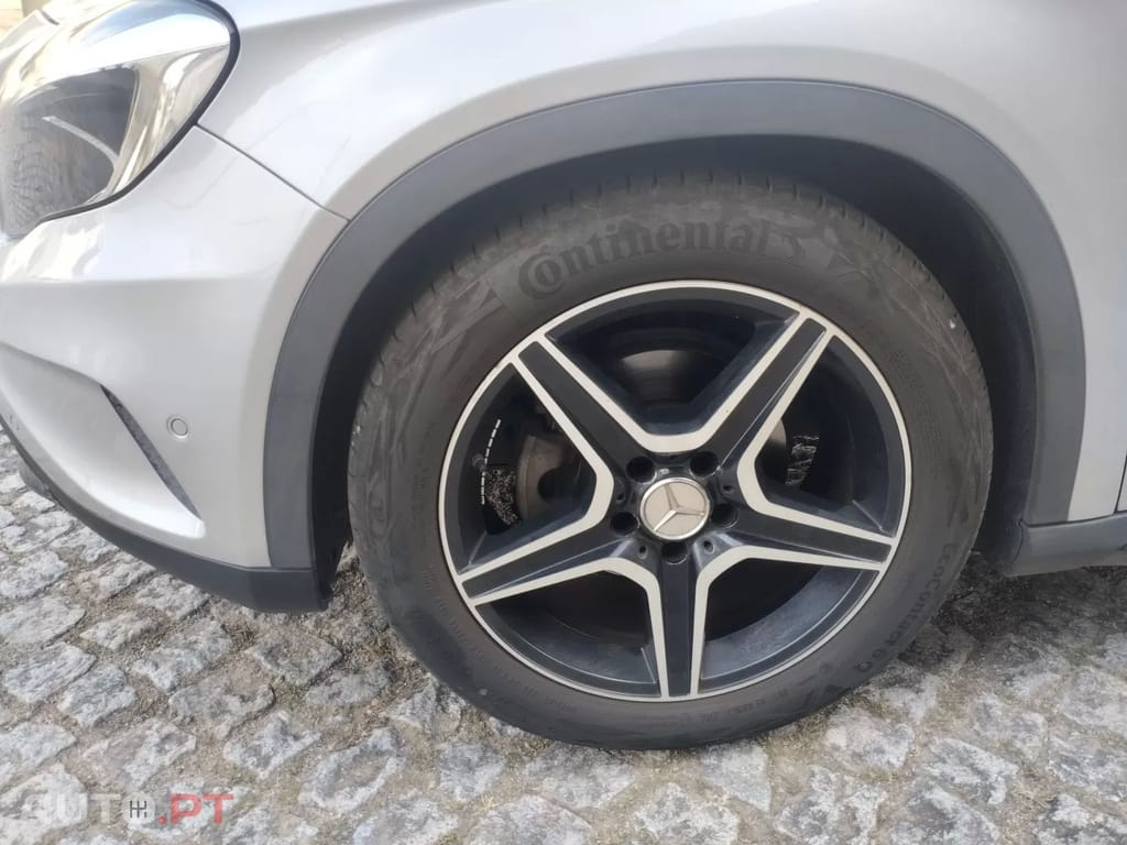 Mercedes-Benz GLA 180 CDI AMG Line