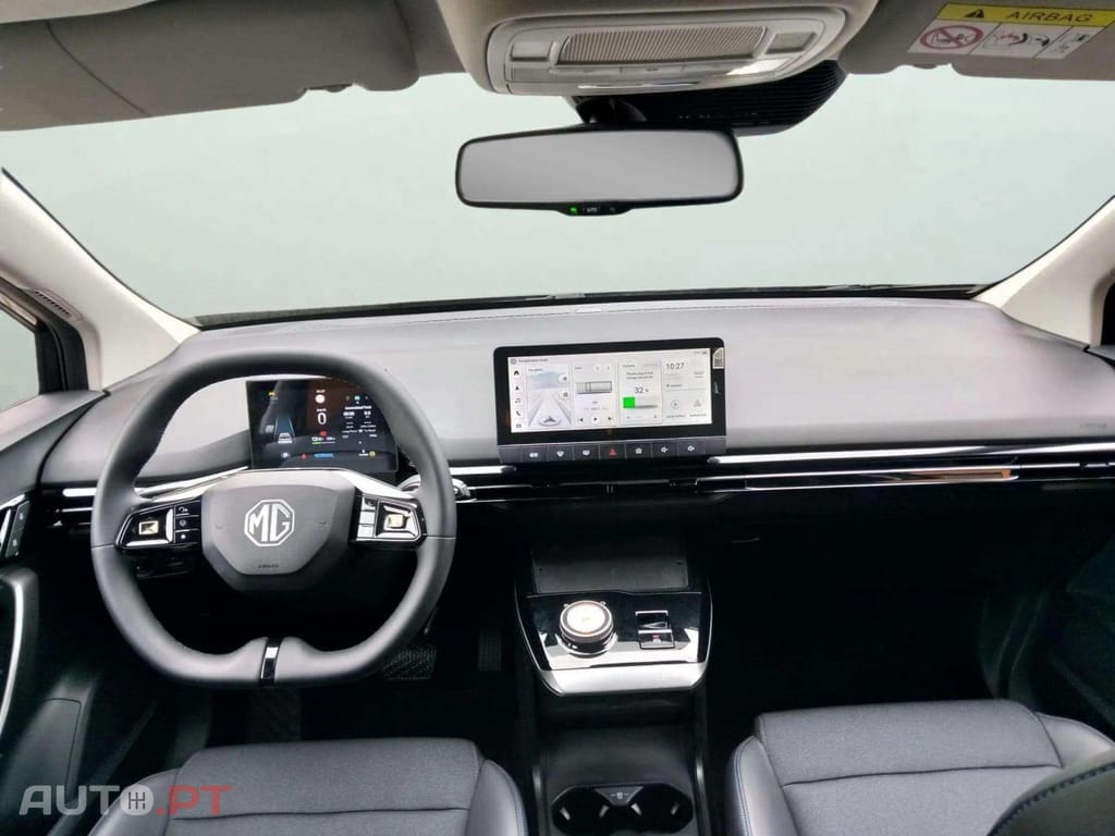 MG MG4 64 kWh Luxury