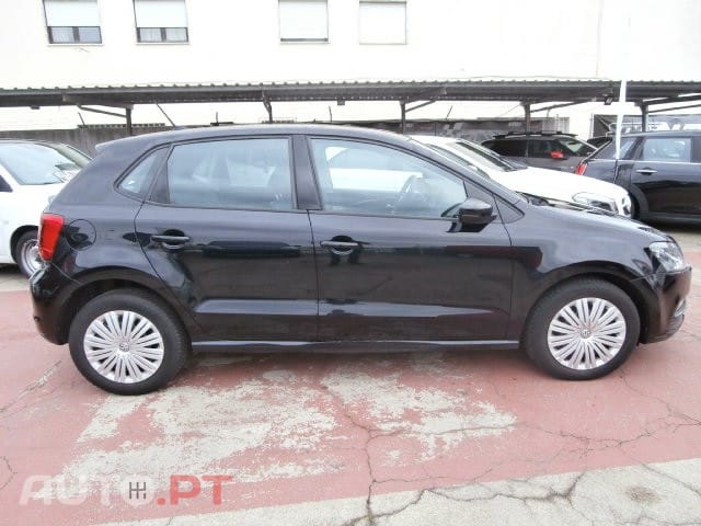 Volkswagen Polo 1.4 TDi Confortline Nav
