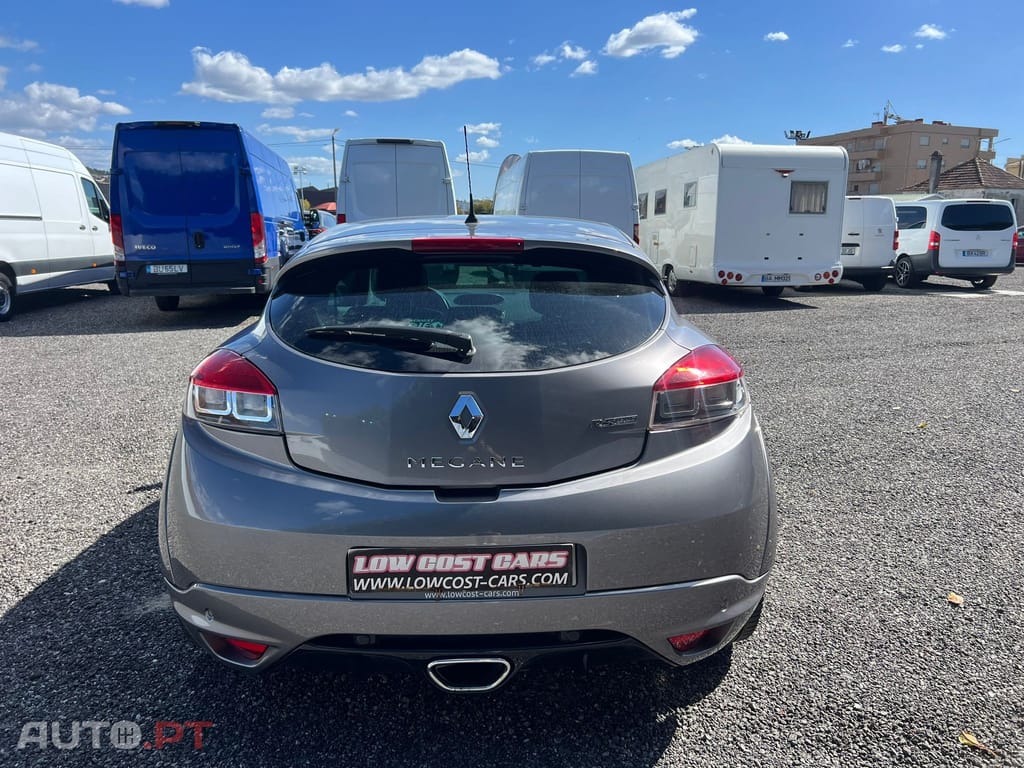 Renault Mégane Coupe 2.0 T 16V RS