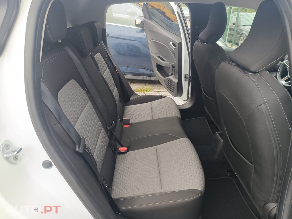 Renault Clio 1.0 TCe Limited Bi-Fuel