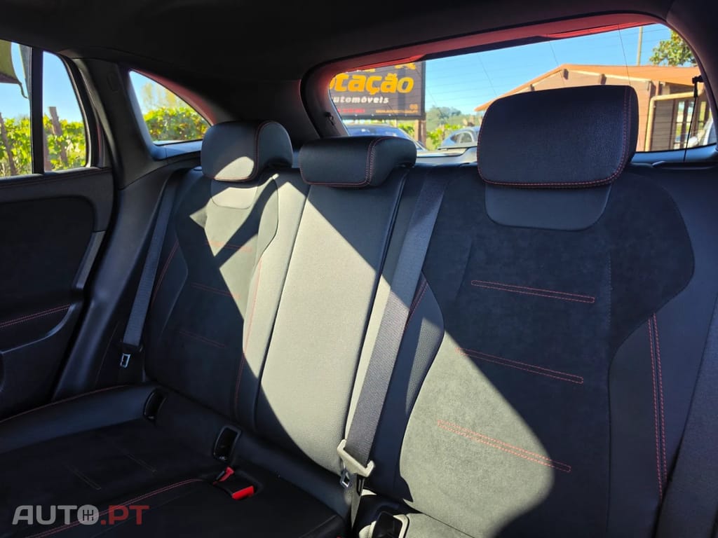 Mercedes-Benz GLA 250 e AMG Line