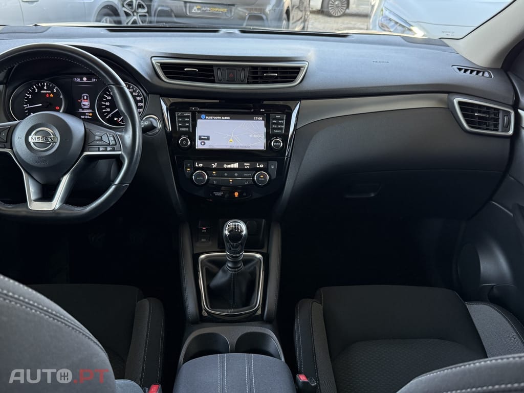 Nissan Qashqai 1.2 DIG-T N-Connecta