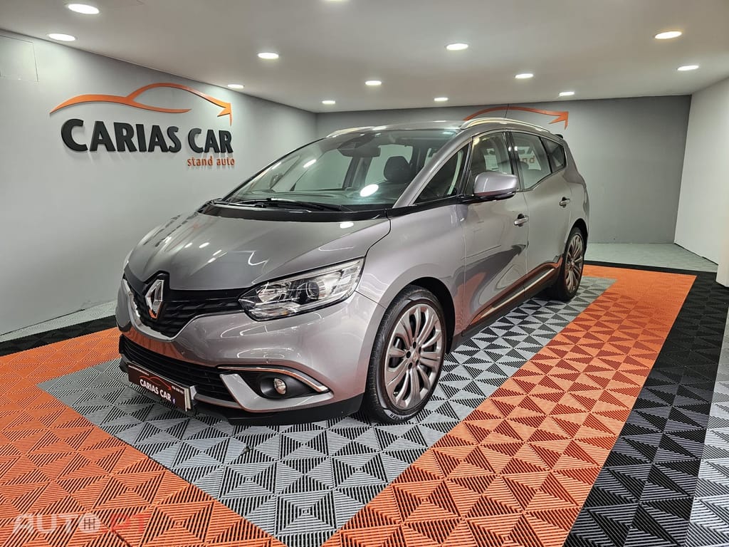 Renault Grand Scénic Outro