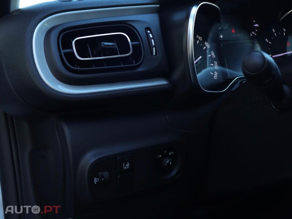 Citroen C3 1.2 PureTech Origins
