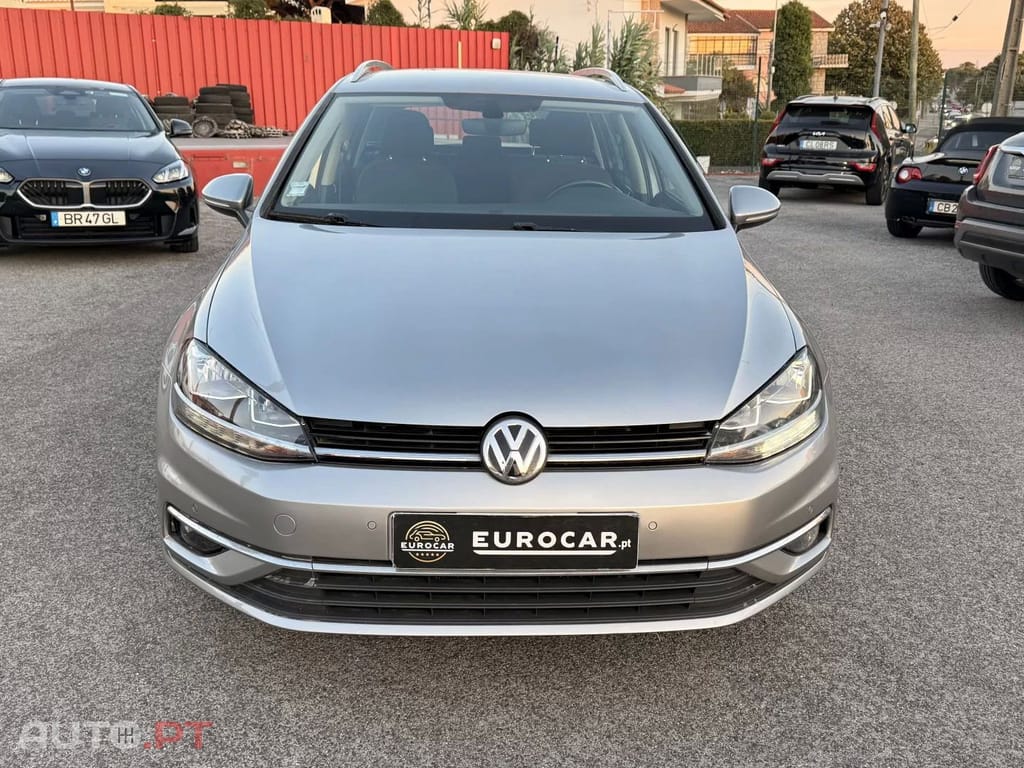 Volkswagen Golf Variant 1.6 TDi Highline — fotografia 12