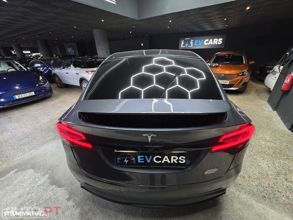 Tesla Model X Plaid AWD