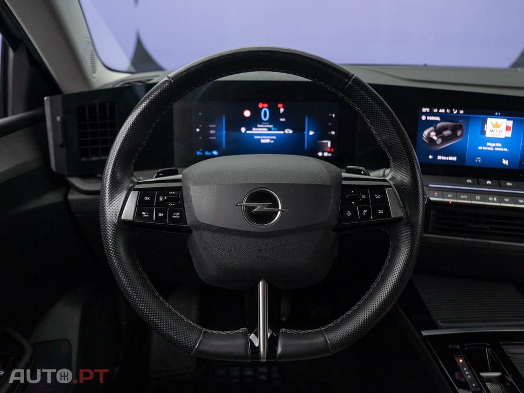 Opel Astra 1.6 T PHEV Elegance