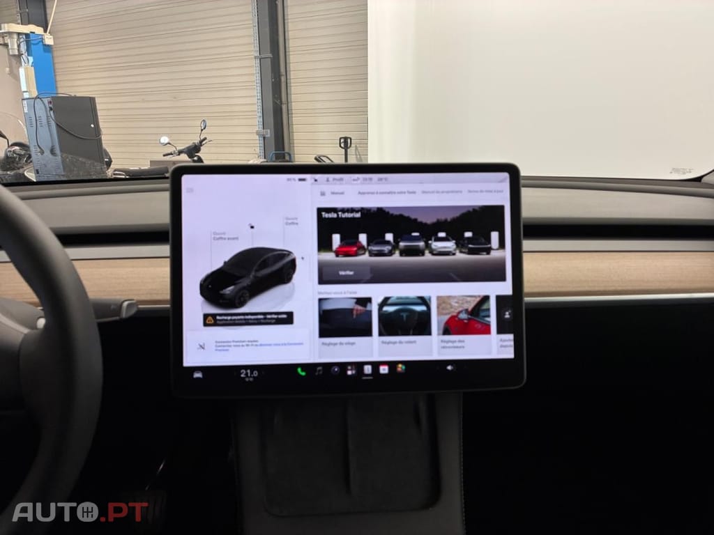 Tesla Model Y Standard RWD