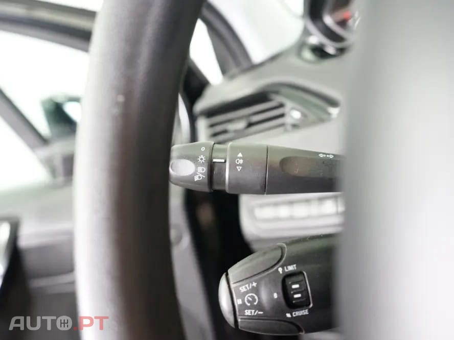 Peugeot 208 1.2 PureTech Allure