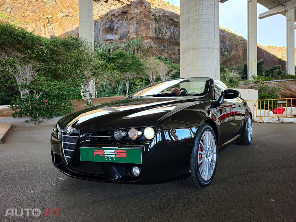 Alfa Romeo Spider 2.2 JTS 16V